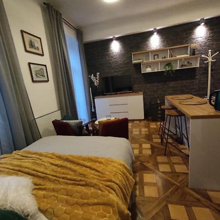 Apartament Lapacz Snow Пшемишъл Екстериор снимка