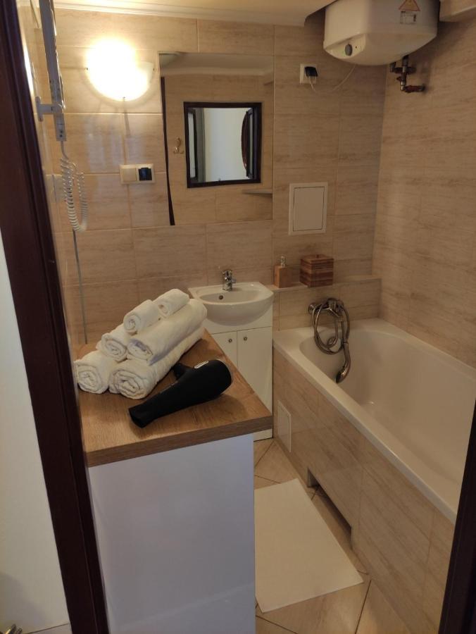 Apartament Lapacz Snow Пшемишъл Екстериор снимка